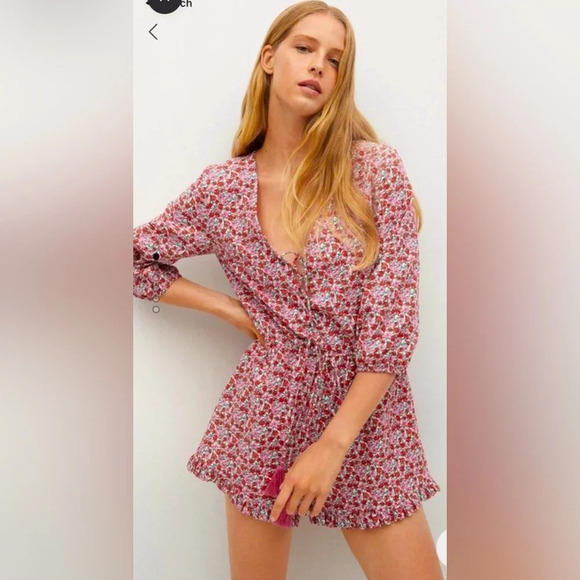 Mango Pants - NWOT MNG Mango Floral Romper size medium